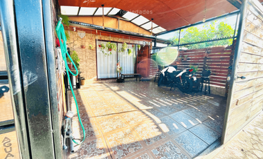 ACOGEDORA CASA DE 1 PISO EN LA FLORIDA REGULARIZADA