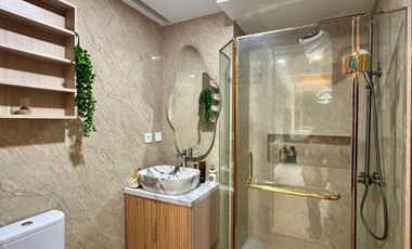 Disewa New Luxury Apartemen Waterplace Residenc Pakuwon Semi PentHouse