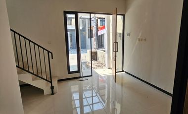 Di Sewakan Rumah 2 Lantai Murah Alana Wisma Indah