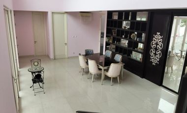 Di Sewa Palm Beach Pakuwon City Surabaya