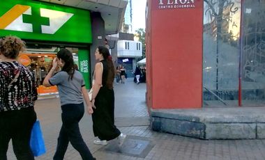 Local Comercial con baño Todo Uso Arriendo Providencia