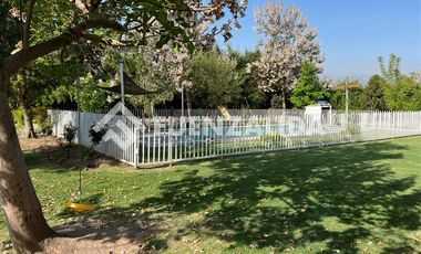 Casa en Arriendo en Lo Pinto