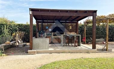 Casa en Arriendo en Lo Pinto