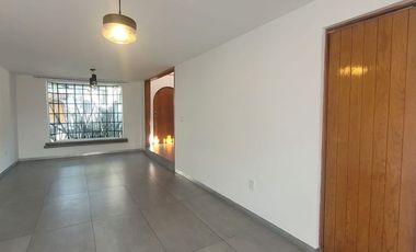 HERMOSA CASA EN CONDOMINIO RENTA EN VALLE ESCONDIDO, TLALPAN!!