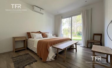 Venta en Maritimo 4 de Costa Esmeralda - 4 habitaciones en 2 plantas - a pasos del mar