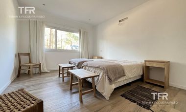 Venta en Maritimo 4 de Costa Esmeralda - 4 habitaciones en 2 plantas - a pasos del mar