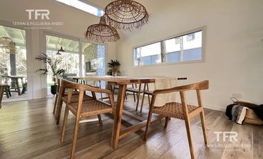 Venta en Maritimo 4 de Costa Esmeralda - 4 habitaciones en 2 plantas - a pasos del mar