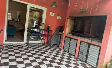 APTO CREDITO - Casa en Venta - 4 AMB Benavidez