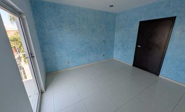 Casa en Venta Con Terraza en Colonia San Vicente, Guadalajara