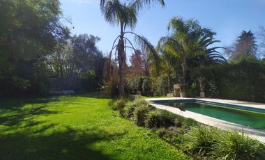 Casa en  venta 5 ambientes Tortuguitas Apto Crédito