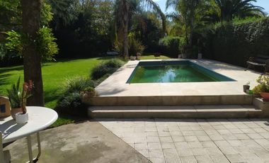 Casa en  venta 5 ambientes Tortuguitas Apto Crédito