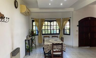 Casa en  venta 5 ambientes Tortuguitas Apto Crédito