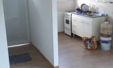 Casa en venta - 2 Dormitorios 1 Baño - 65Mts2 - Aguas Verdes