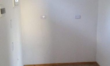 Casa en venta - 2 Dormitorios 1 Baño - 65Mts2 - Aguas Verdes