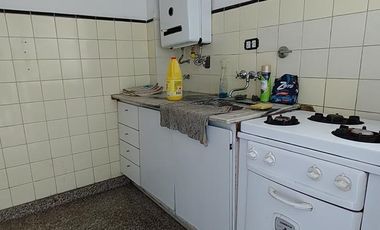 DEPARTAMENTO 3 AMBIENTES VENTA EN Ladislao Martinez  232 2°B (MARTINEZ)