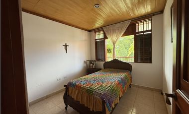 VENTA CHALET SECTOR LA CABAÑA VIA AL EDEN ARMENIA