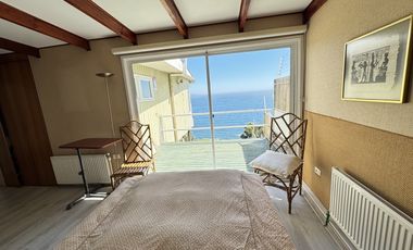 SE ARRIENDA GRAN CASA CON VISTA AL MAR, REÑACA (CÓD. 547)