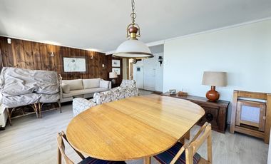 SE ARRIENDA GRAN CASA CON VISTA AL MAR, REÑACA (CÓD. 547)