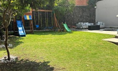 SE RENTA INCREÍBLE CASA AMUEBLADA EN CERRADA EN TECAMACHALCO (V)