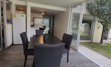 SE RENTA INCREÍBLE CASA AMUEBLADA EN CERRADA EN TECAMACHALCO (V)