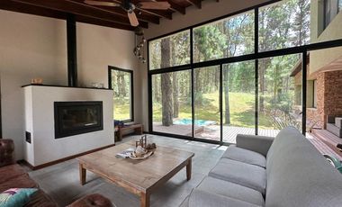 VENTA Casa 6 ambientes en COSTA ESMERALDA Barrio Deportivo II