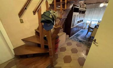 Casa en venta - 3 Dormitorios 3 Baños - 322Mts2 - Wilde, Avellaneda