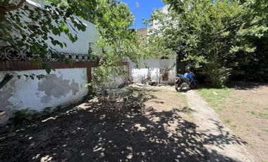 Casa en venta - 3 Dormitorios 3 Baños - 322Mts2 - Wilde, Avellaneda
