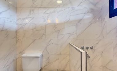 Venta en Residencial 1 de Costa Esmeralda - 3 dormitorios - pileta - fondo privado