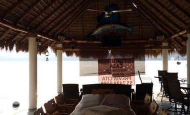 CASA EN TEQUESQUTENGO, MORELOS VENDE