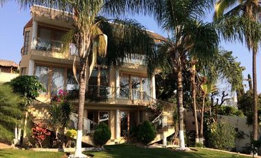 CASA EN TEQUESQUTENGO, MORELOS VENDE