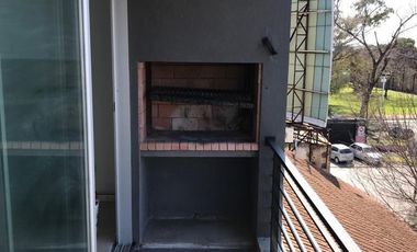 DEPARTAMENTO DOS AMBIENTES VENTA EN AV. ALSINA  15 4°A  C/COCH (BANFIELD)