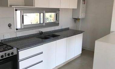 DEPARTAMENTO DOS AMBIENTES VENTA EN AV. ALSINA  15 4°A  C/COCH (BANFIELD)