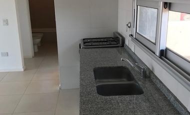DEPARTAMENTO DOS AMBIENTES VENTA EN AV. ALSINA  15 4°A  C/COCH (BANFIELD)