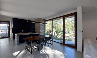 Alquiler casa en Costa Esmeralda para 6 personas verano 2024