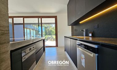 Alquiler casa en Costa Esmeralda para 6 personas verano 2024