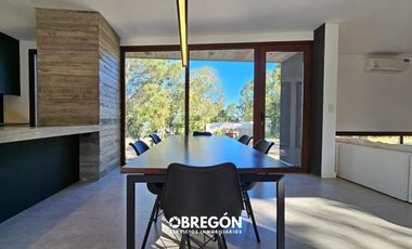 Alquiler casa en Costa Esmeralda para 6 personas verano 2024