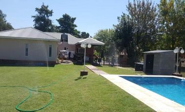 VENTA - Casa, 3 dorm, pileta y parque - Parque de Las Naciones, Guernica