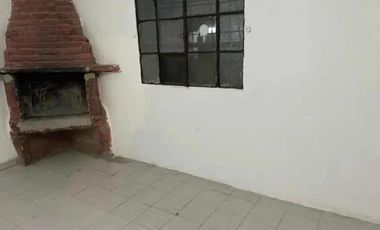 Casa Venta 2 dormitorios 2 baños 100mts2 - Aguas Verdes