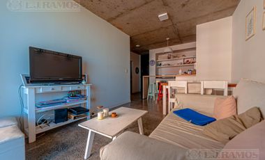Departamento de dos ambientes  en venta  en el Centro de Tigre-