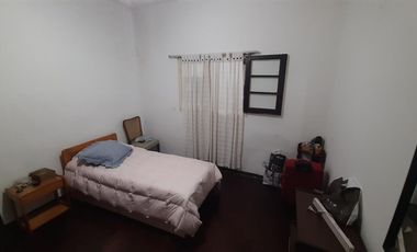 VENTA - Chalet 2 Dorm + Dpto - Adrogué  Marmol