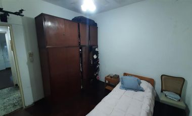 VENTA - Chalet 2 Dorm + Dpto - Adrogué  Marmol