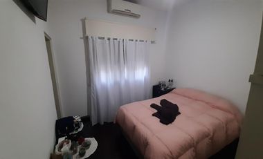 VENTA - Chalet 2 Dorm + Dpto - Adrogué  Marmol