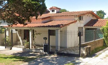 VENTA - Chalet 2 Dorm + Dpto - Adrogué  Marmol