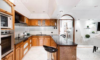 Venta Casa 5 Ambientes Tapiales