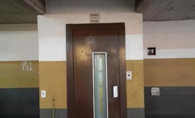 Cochera cubierta en venta - 21Mts2 - Avellaneda