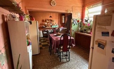 Casa en venta c/ cochera en Berisso