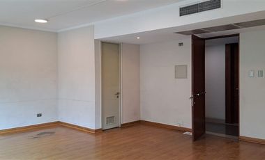 Oficina en Arriendo en Av. La Dehesa 1200
