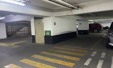 Estacionamiento en Arriendo en Av.Vitacura 2900