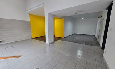 ALQUILER DE EXCELENTE LOCAL DE 60 M² SOBRE AVENIDA LUCIANO VALETTE-ZONACOMERCIAL - INMEJORABLE ACCESO - VARIOS DESTINOS POSIBLES - MONTE GRANDE.