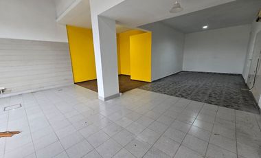 ALQUILER DE EXCELENTE LOCAL DE 60 M² SOBRE AVENIDA LUCIANO VALETTE-ZONACOMERCIAL - INMEJORABLE ACCESO - VARIOS DESTINOS POSIBLES - MONTE GRANDE.